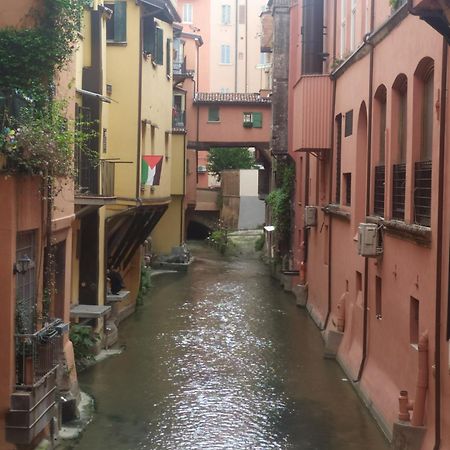 Casa Vacanze Il Canale Bolonia Exterior foto